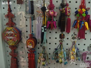 青島購(gòu)物攻略 韓國(guó)日用百貨與純手工藝刺繡掛件的獨(dú)特魅力